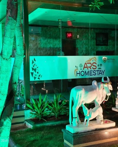 WhatsApp Image 2025-09-17 at 11.16.16 AM